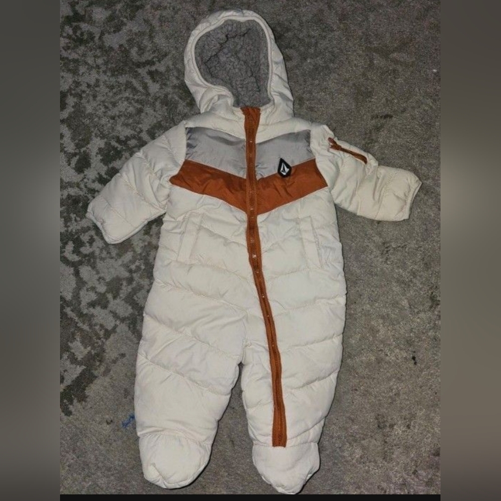 Baby Boy Volcom Snow Suit For Baby Size 6/9 Months 6-9 months